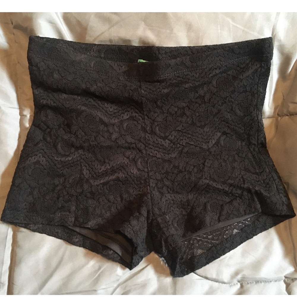 Chris & Carol black lace shorts